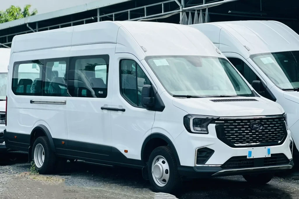 CHẮP CÁNH MỌI HÀNH TRÌNH - DỊCH VỤ THUÊ XE DU LỊCH 18 CHỖ TOÀN QUỐC CỦA HUY ĐẠT